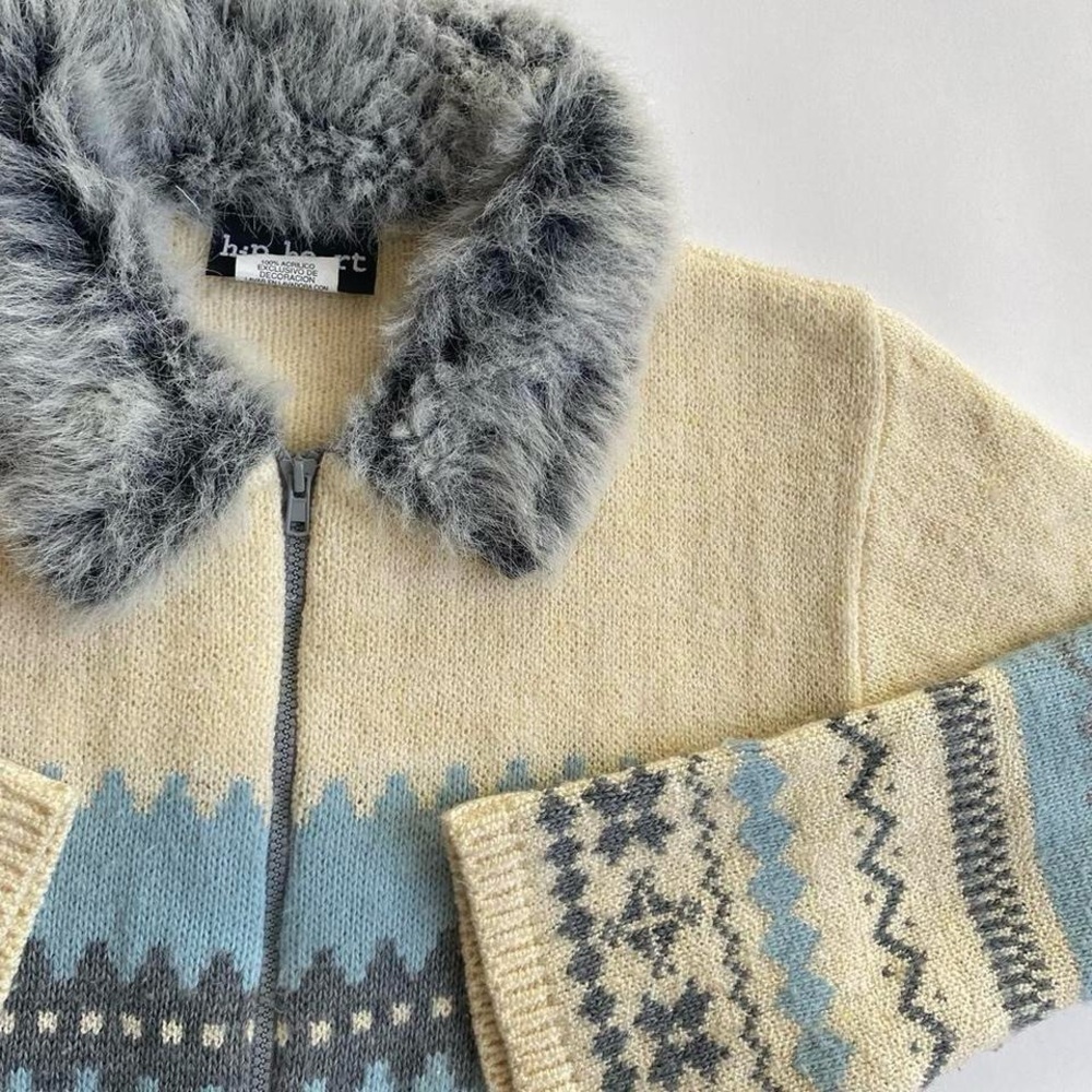 Vintage Y2K girls cream + blue fair isle zip up cardigan w/faux fur collar - Picture 4 of 7